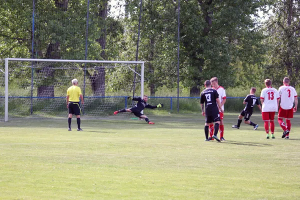 21.05.2016 SV Meuschau vs. Weißenschirmbach