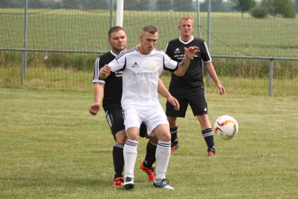 11.06.2016 Eintracht Dürrenberg vs. SV Meuschau